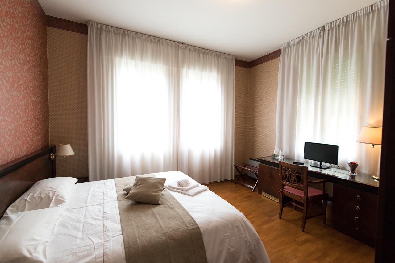 Villa Lussana Teolo Bagian luar foto