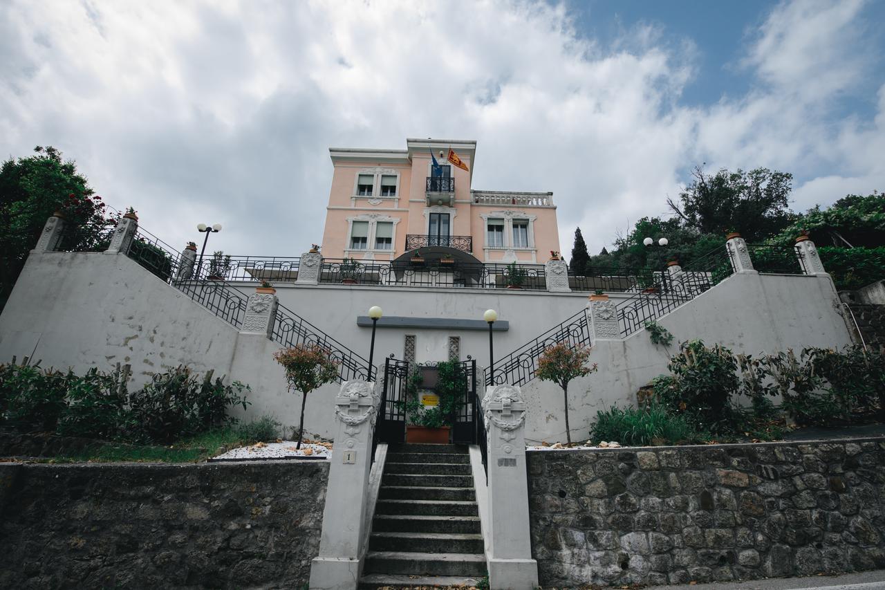 Villa Lussana Teolo Bagian luar foto